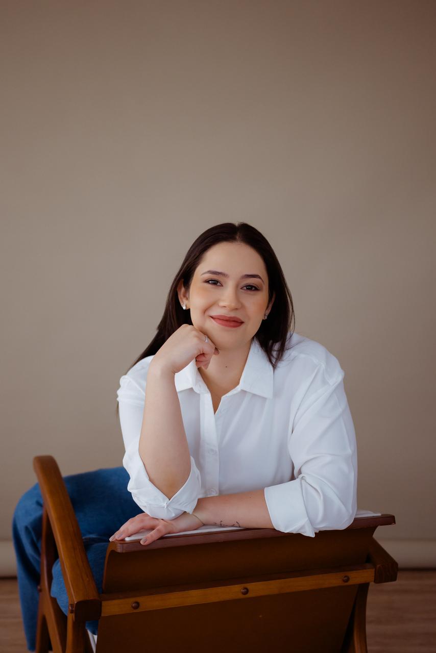 Vivian Rocha — Psicóloga Clínica
